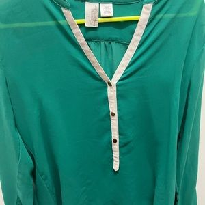 Green blouse